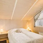 Semesterbostad Sydals 6 *
