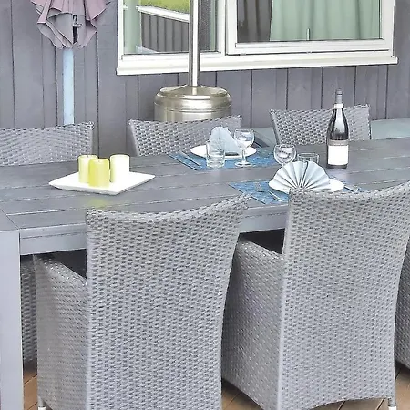 Дом отдыха Stunning In Sydals With House Sea View *